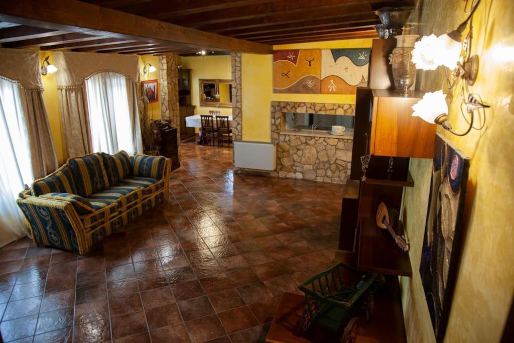 La Dimora Del Cavaliere - Stupenda Dimora A 5 Min Dal Lago Di Martignano Anguillara Sabazia Esterno foto