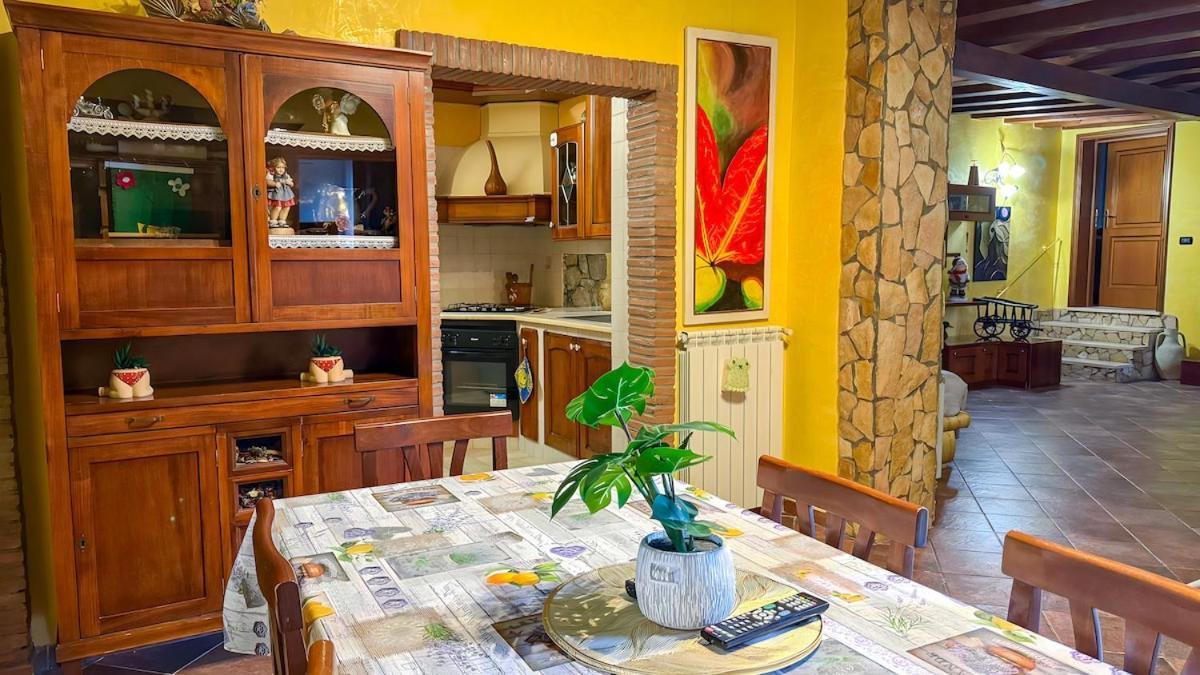 La Dimora Del Cavaliere - Stupenda Dimora A 5 Min Dal Lago Di Martignano Anguillara Sabazia Esterno foto