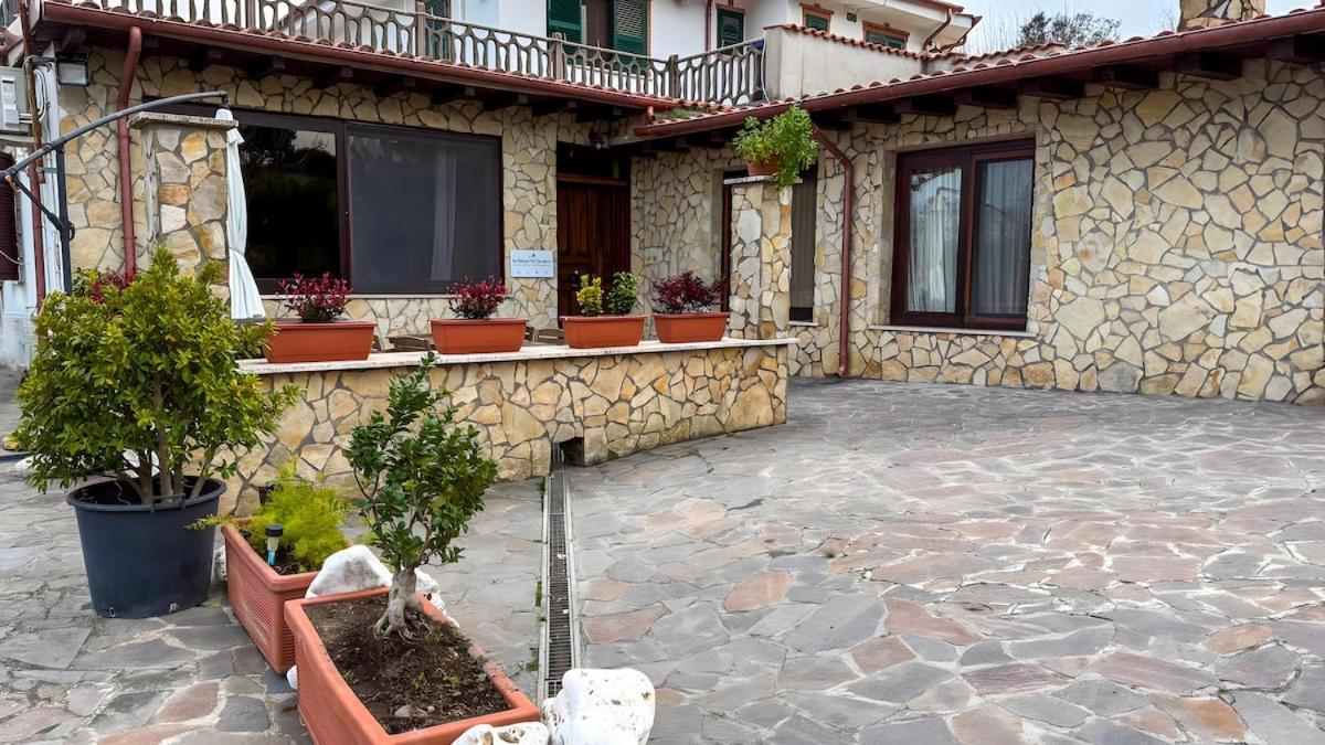 La Dimora Del Cavaliere - Stupenda Dimora A 5 Min Dal Lago Di Martignano Anguillara Sabazia Esterno foto